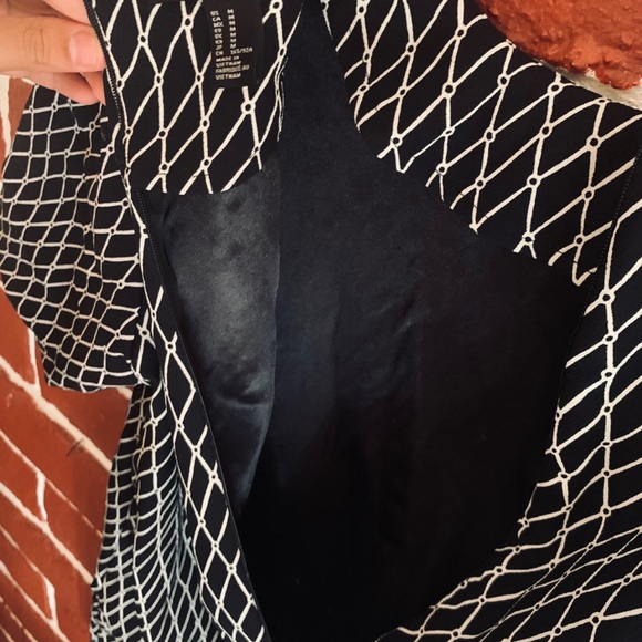 Black/White Diamond Pattern Business Formal Dress - Picture 2 of 3